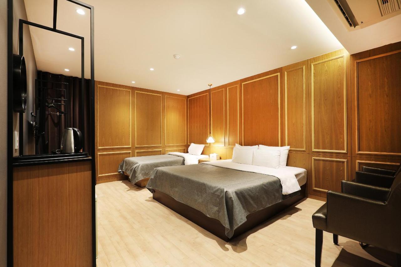Gloria Hotel Seongnam Extérieur photo