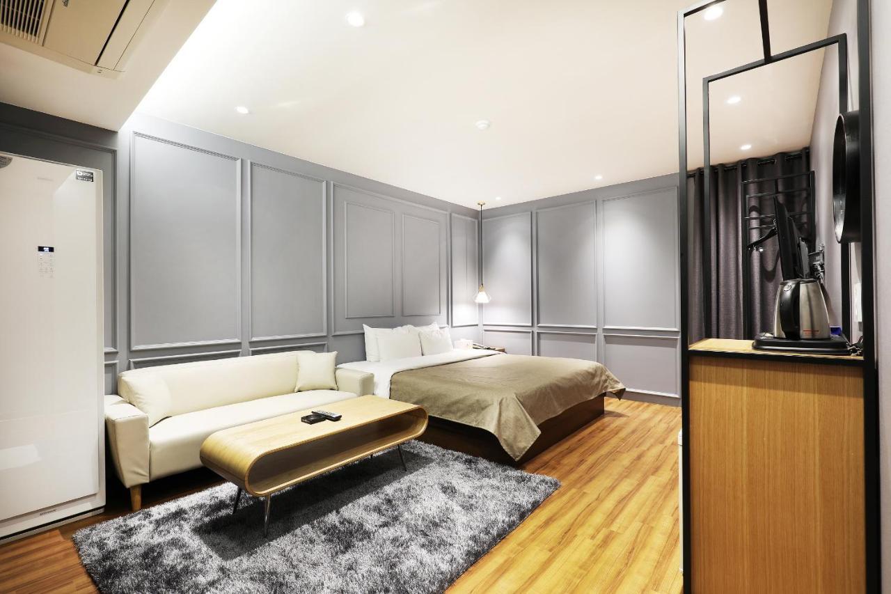 Gloria Hotel Seongnam Extérieur photo